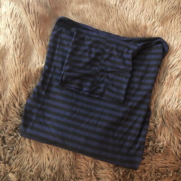 L’AGENCE Striped Mock Neck Top - Picture 2 of 3